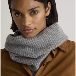 Quince cashmere Cozy Gray Women's Neck warmer / snood